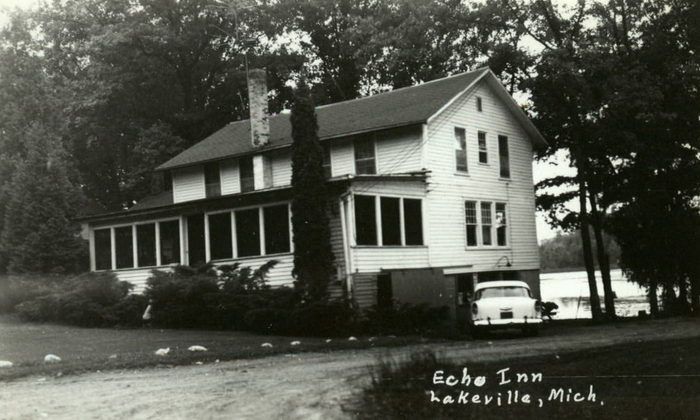 Lakeville - Old Postcard (newer photo)